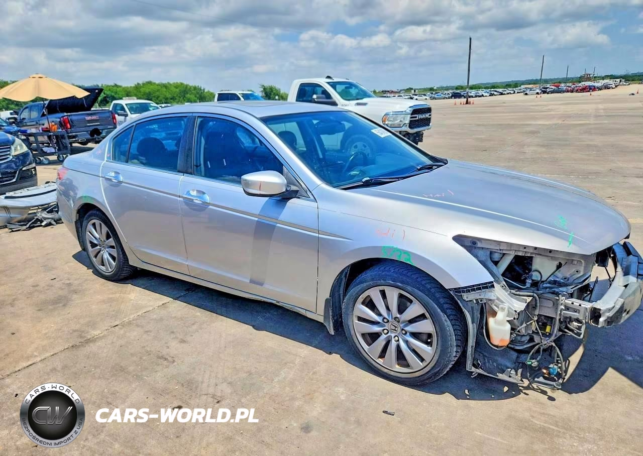 2011 Honda Accord Exl VIN:1HGCP3F82BA017825 - 4