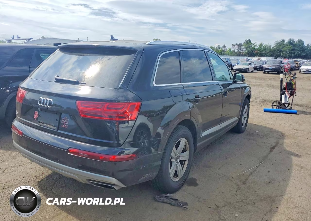 2019 Audi Q7 Premium Plus VIN:WA1LHAF71KD018142 - 3