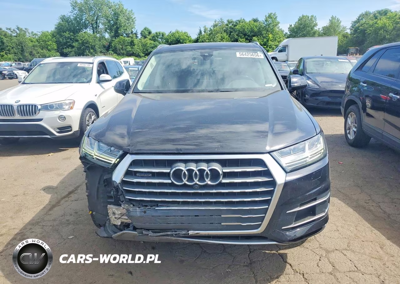 2019 Audi Q7 Premium Plus VIN:WA1LHAF71KD018142 - 5