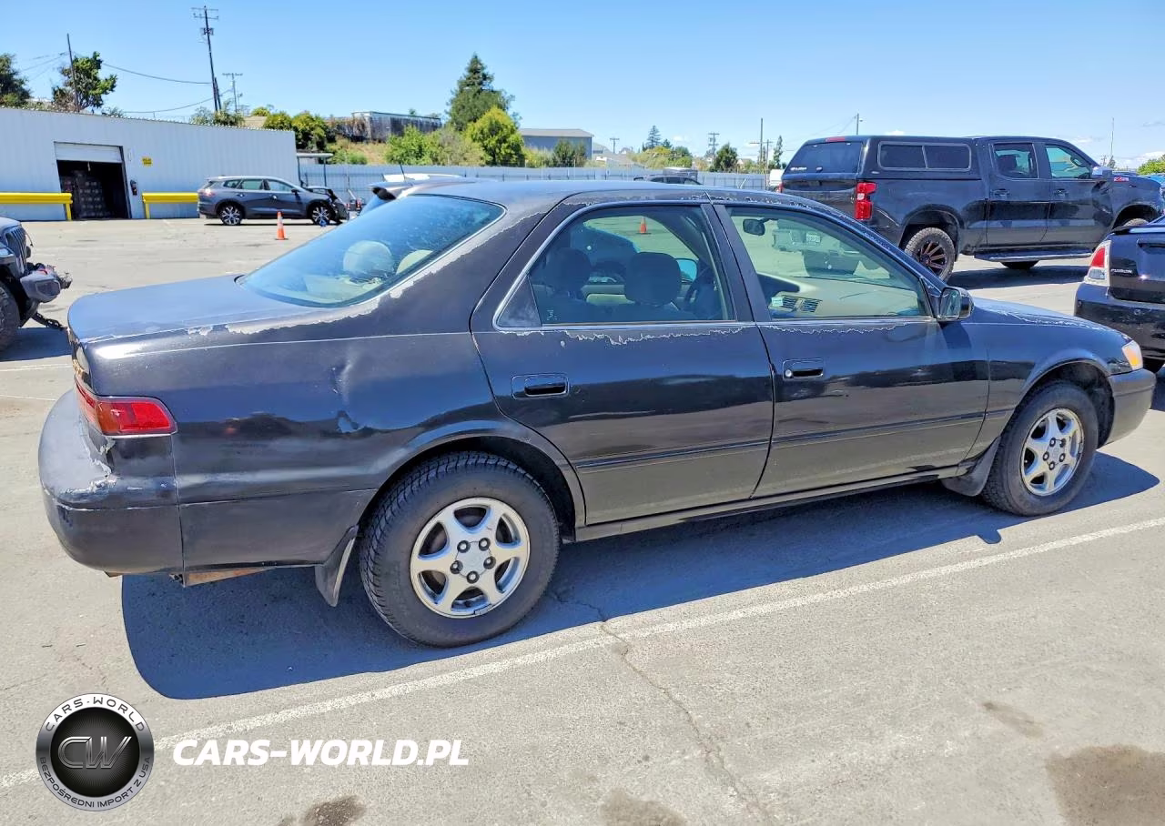 1997 Toyota Camry -Le- VIN:4T1BG22KXVU017575 - 3