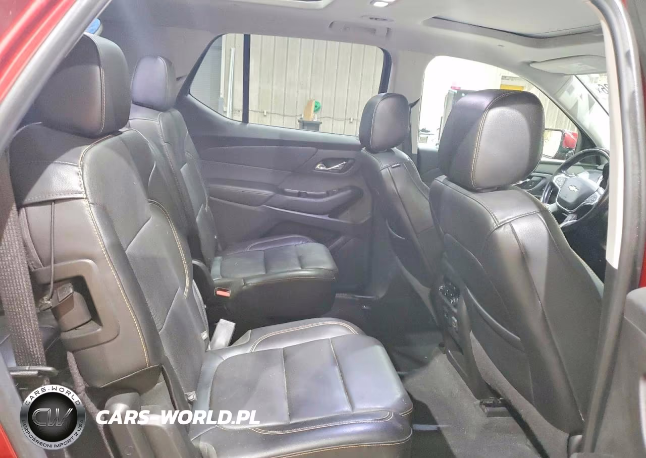2019 Chevrolet Traverse Premier VIN:1GNEVKKW0KJ113178 - 11