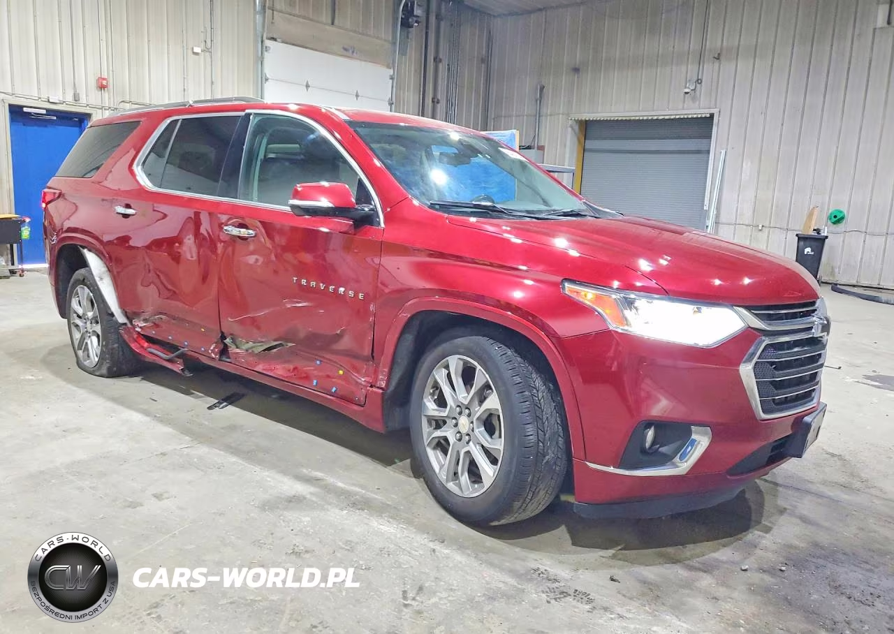 2019 Chevrolet Traverse Premier VIN:1GNEVKKW0KJ113178 - 4