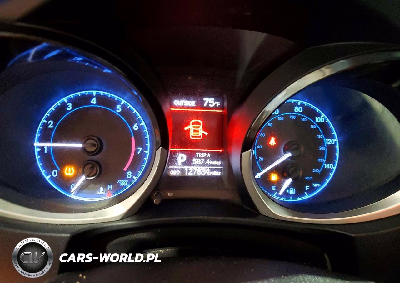 2016 Toyota Corolla S Plus VIN:5YFBURHE7GP480717 - 9