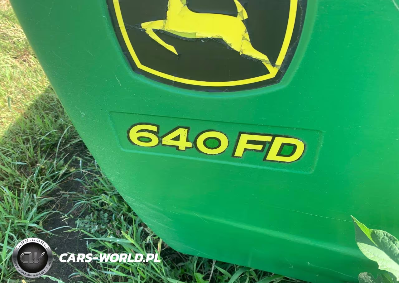 2013 John Deere 640Fd - Flex Draper Head