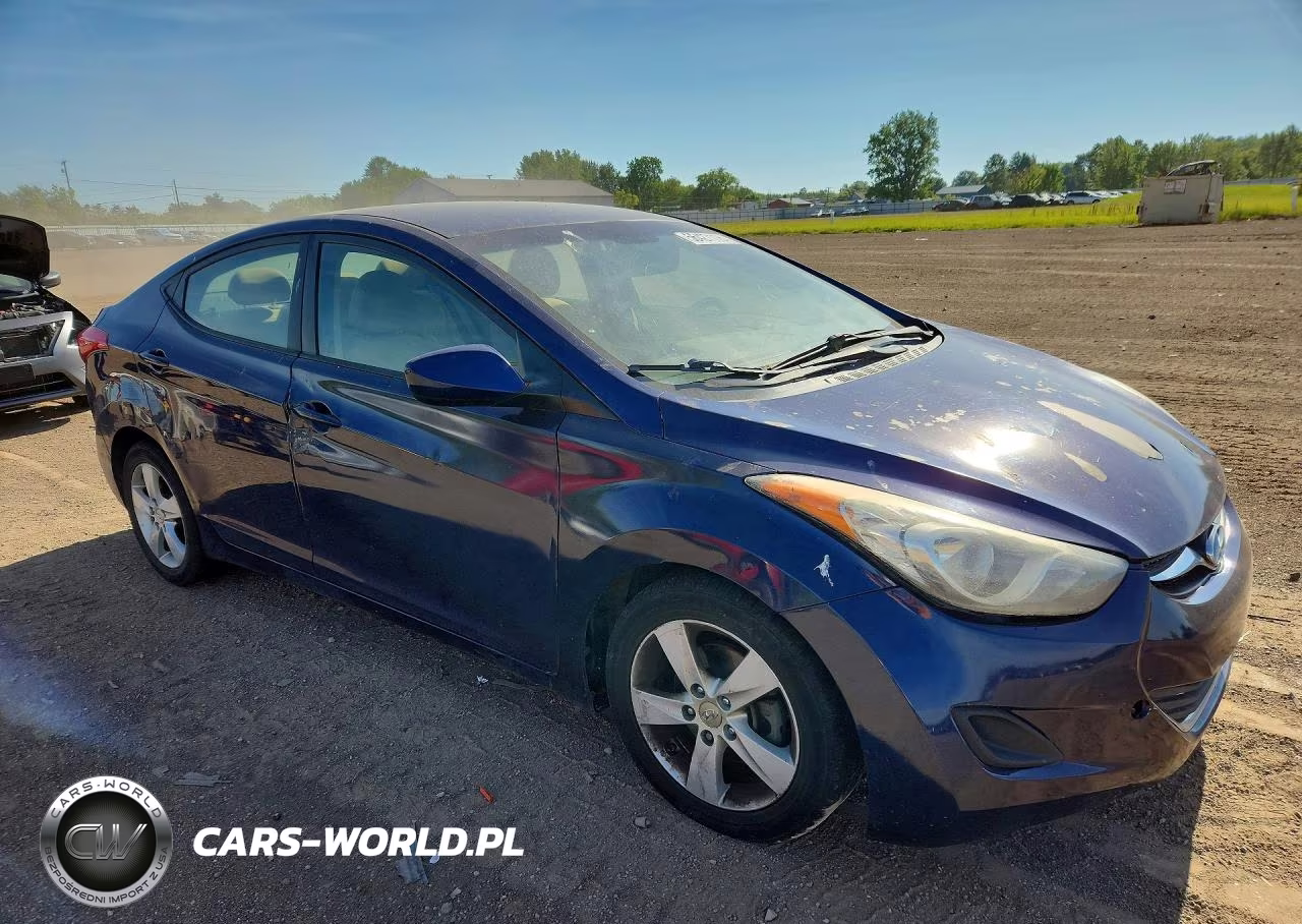 2013 Hyundai Elantra Gls VIN:5NPDH4AE0DH314266 - 4