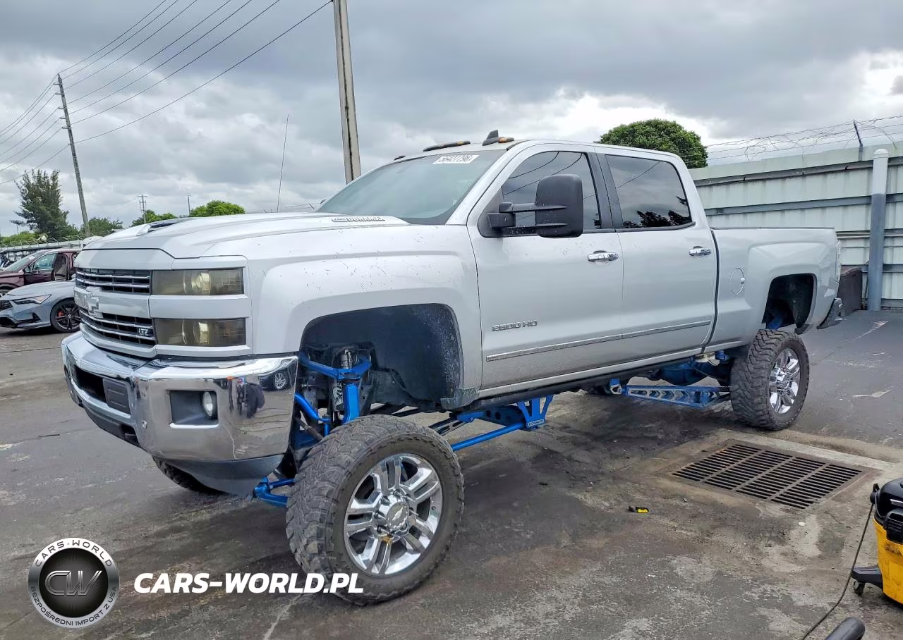 2015 Chevrolet Silverado K2500 Heavy Duty Ltz – zdjęcie 1 z 12