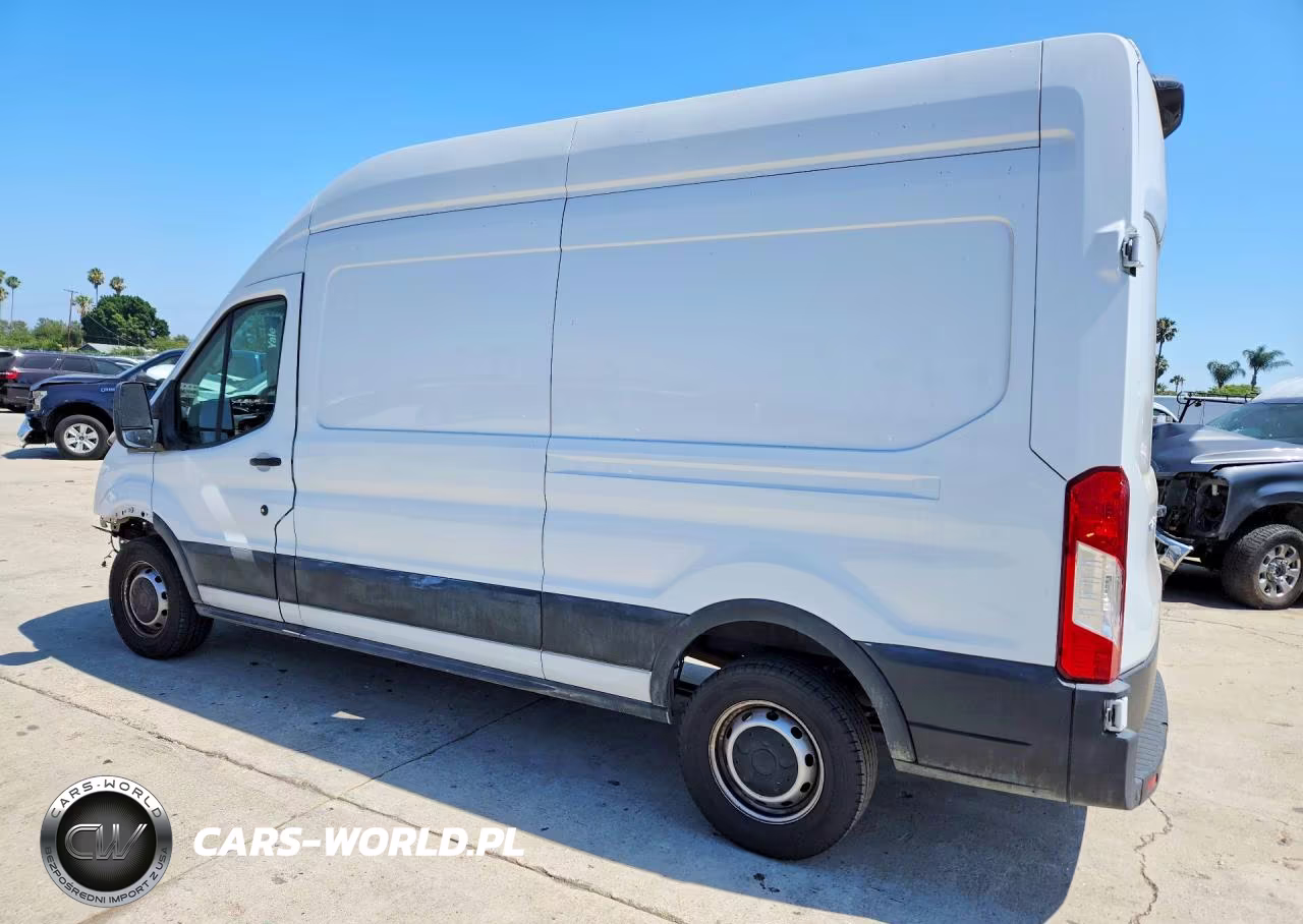2023 Ford Transit 250 Delivery Van VIN:1FTBR1X84PKB17059 - 2