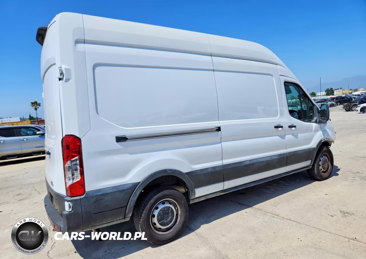 2023 Ford Transit 250 Delivery Van VIN:1FTBR1X84PKB17059 - 3