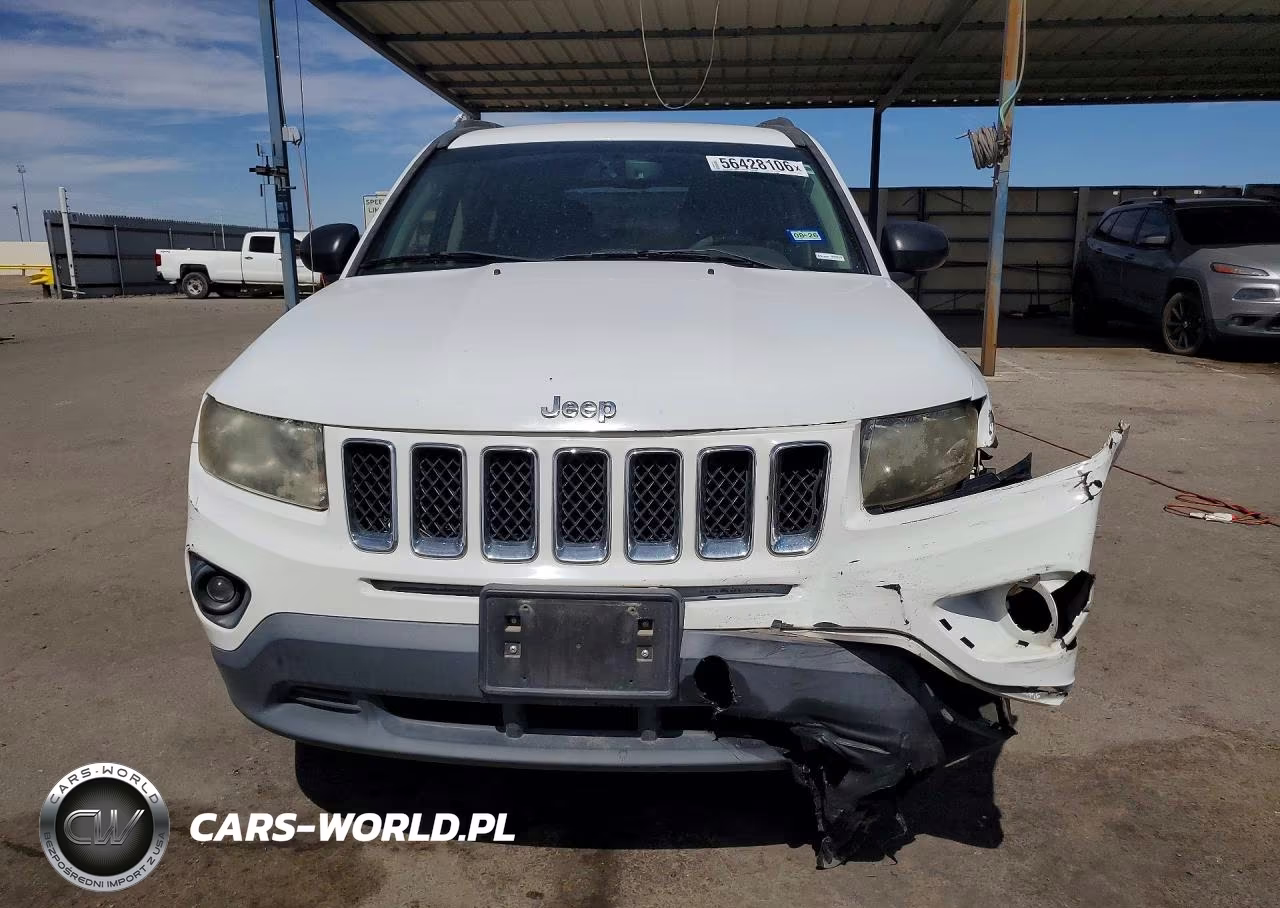 2016 Jeep Compass Sport VIN:1C4NJCBA4GD615597 - 5