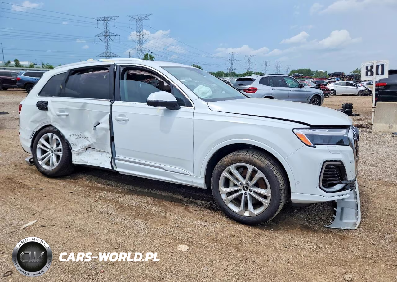 2025 Audi Q7 Premium Plus VIN:WA1LVBF7XSD018011 - 4