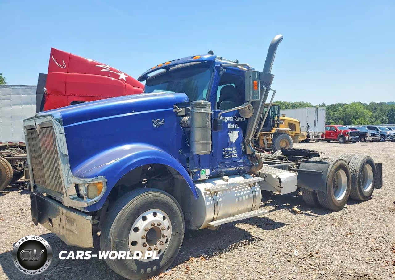 2000 International 9900 9900I VIN:2HSCHAPR9YC068325 - 2