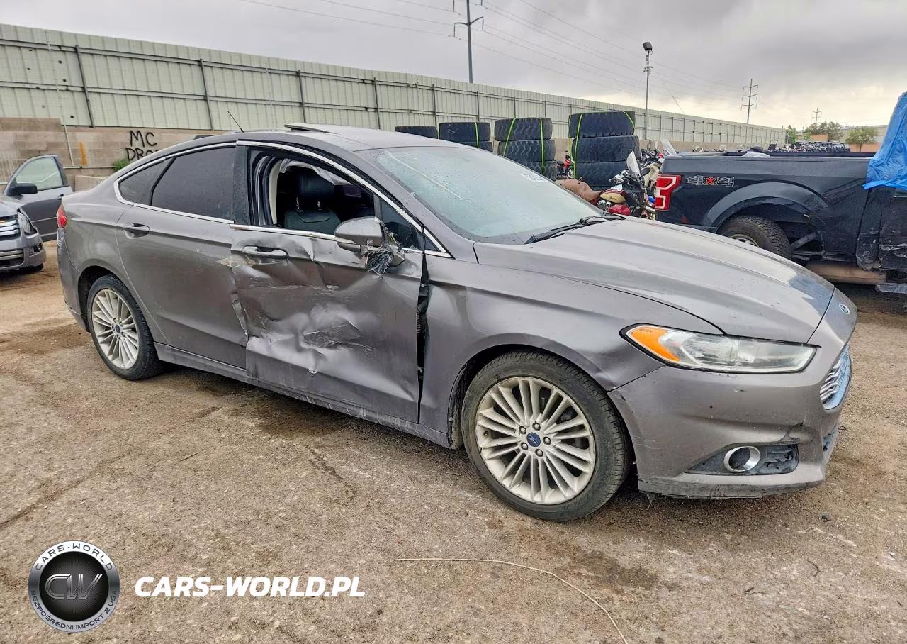 2014 Ford Fusion Se VIN:3FA6P0H93ER186963 - 4