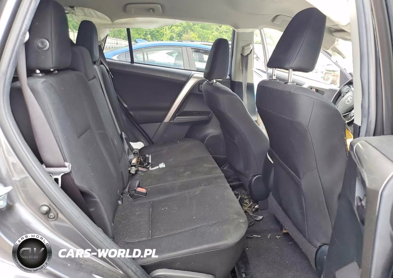 2016 Toyota Rav4 Le VIN:JTMBFREV9GJ102109 - 11