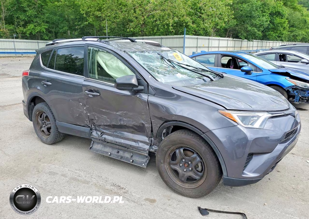 2016 Toyota Rav4 Le VIN:JTMBFREV9GJ102109 - 4