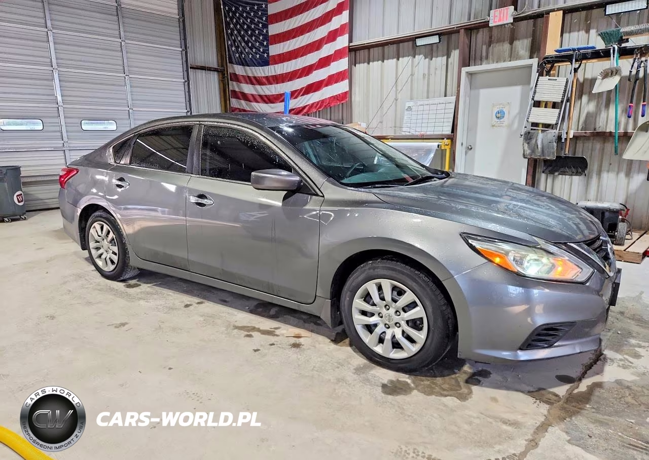 2017 Nissan Altima 2.5 S VIN:1N4AL3AP9HC487417 - 4