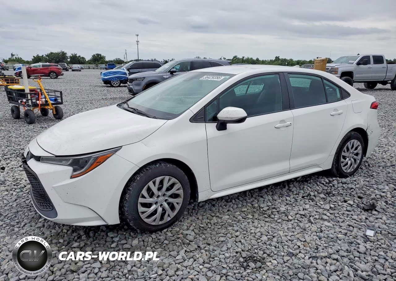2021 Toyota Corolla Le – zdjęcie 1 z 12