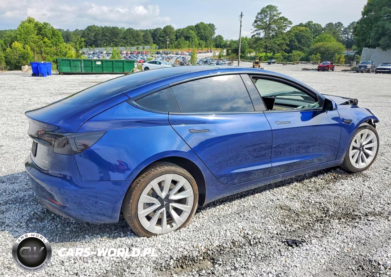 2022 Tesla Model 3 VIN:5YJ3E1EB8NF192632 - 3