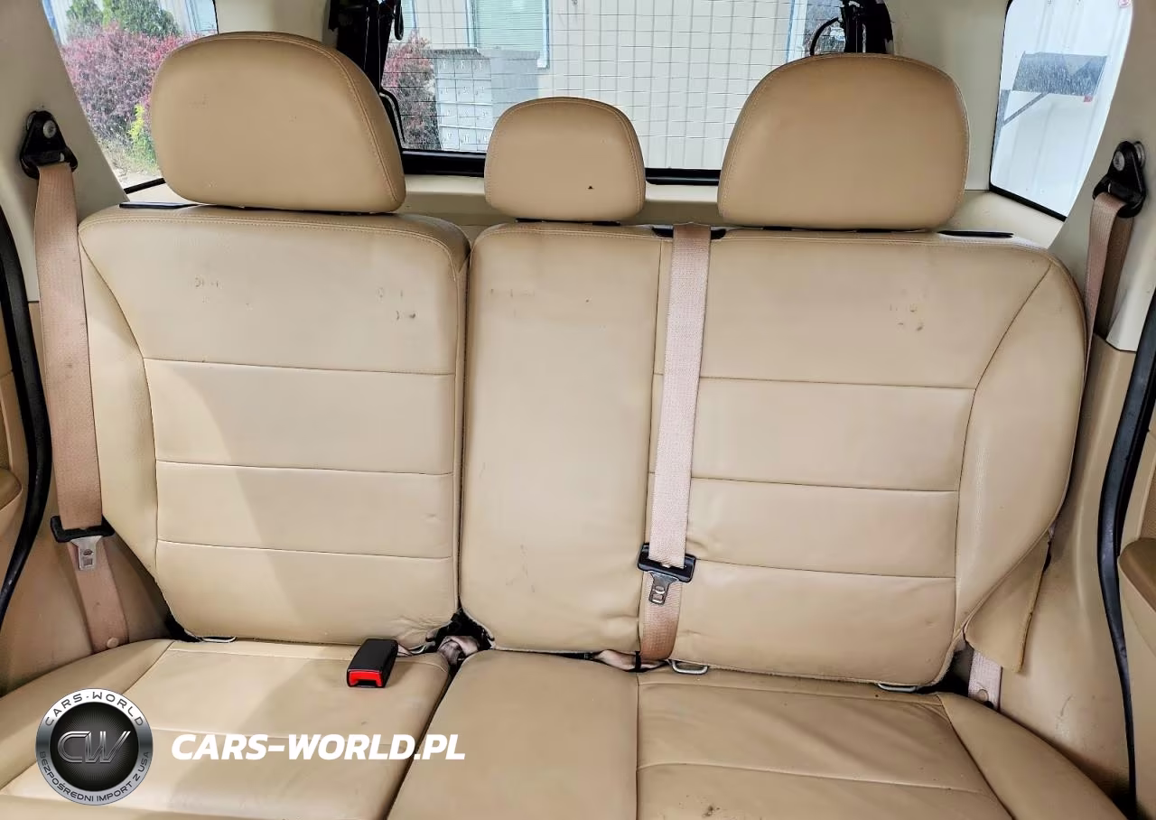 2010 Ford Escape Limited VIN:1FMCU0EG8AKA43414 - 10