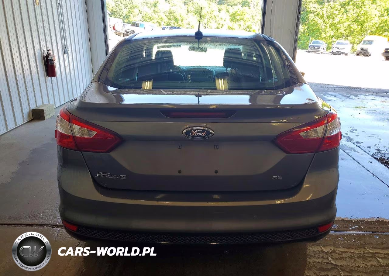 2012 Ford Focus Se VIN:1FAHP3F24CL260144 - 6