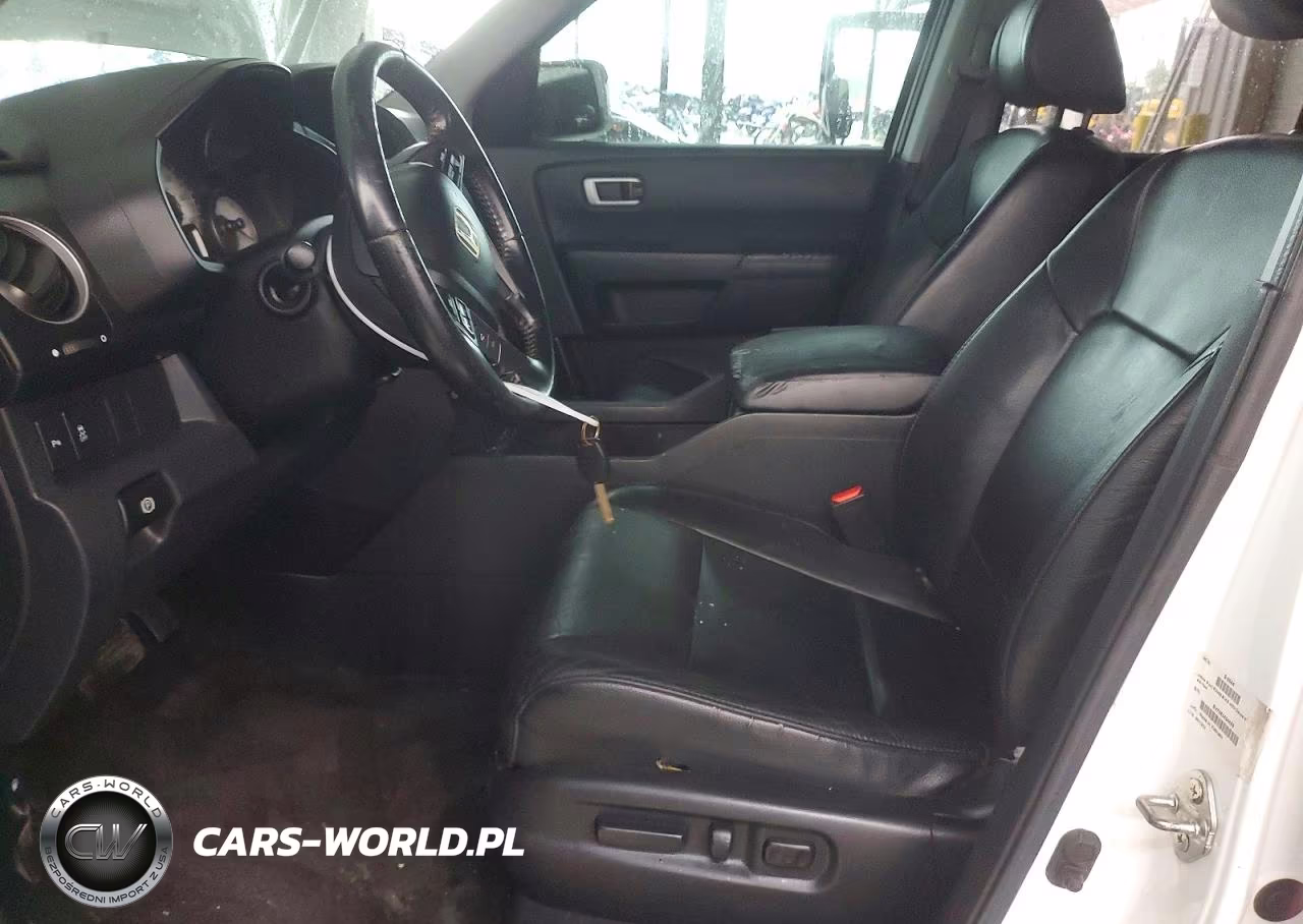 2012 Honda Pilot Touring VIN:5FNYF4H9XCB011086 - 7