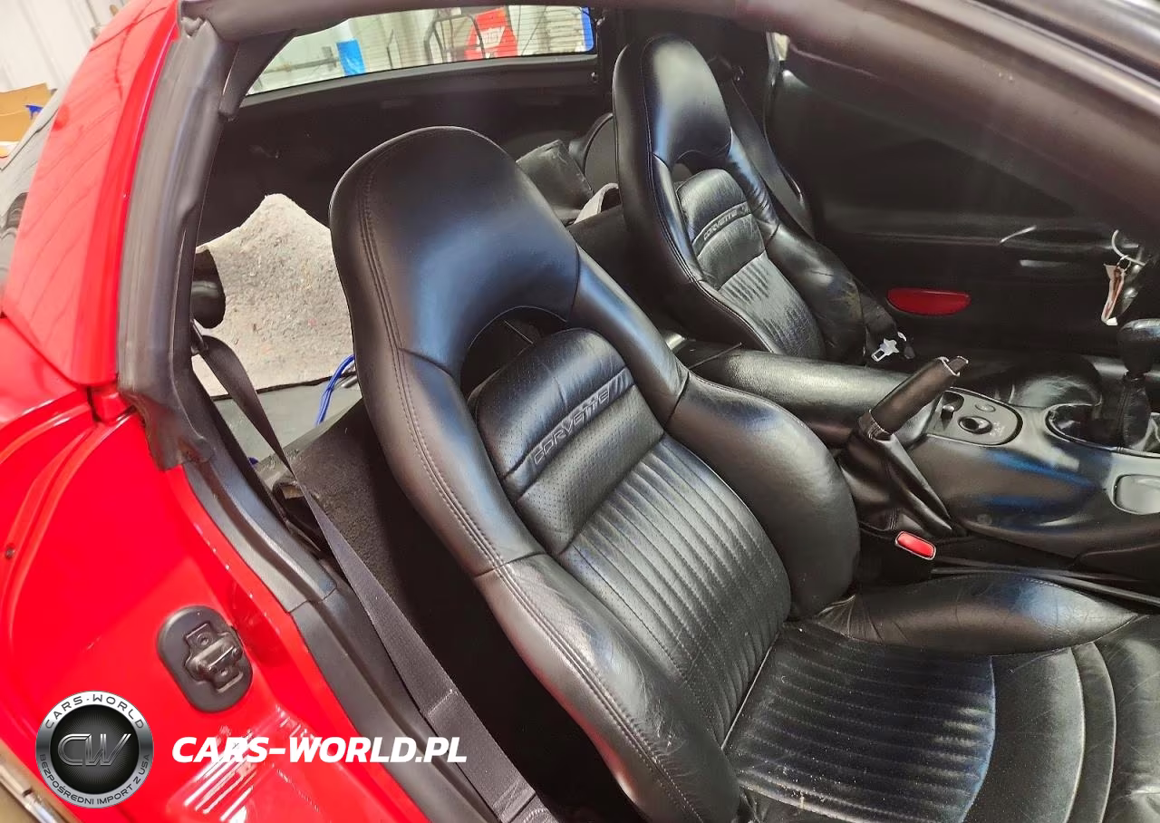 1997 Chevrolet Corvette VIN:1G1YY22G8V5108080 - 10