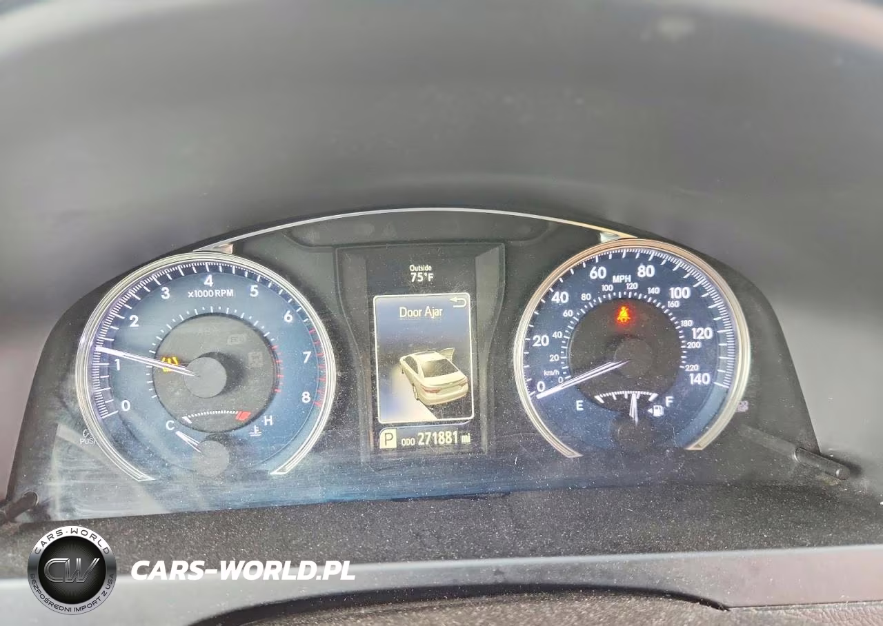 2016 Toyota Camry Le VIN:4T1BF1FK0GU509218 - 9