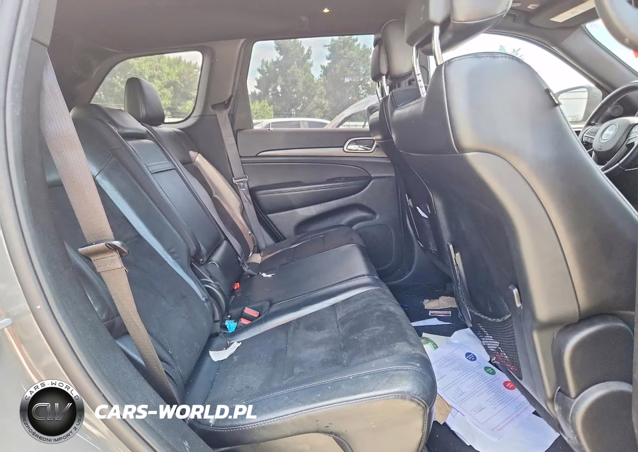 2020 Jeep Grand Cherokee Laredo VIN:1C4RJFAG7LC151682 - 11