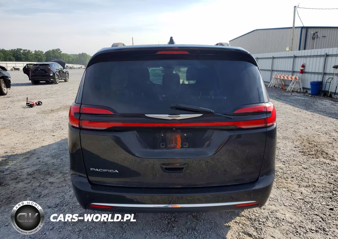 2022 Chrysler Pacifica Touring L VIN:2C4RC1BG7NR128697 - 6