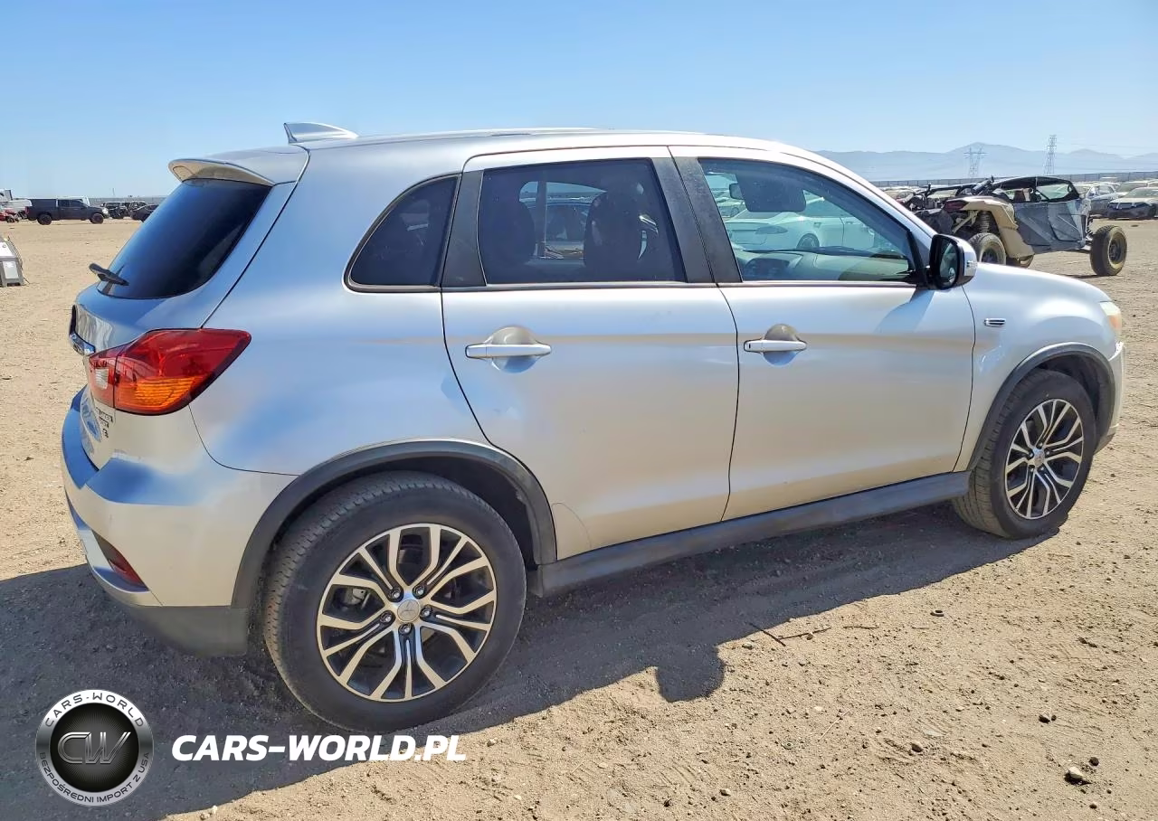 2018 Mitsubishi Outlander Sport Es VIN:JA4AP3AW8JZ036000 - 3