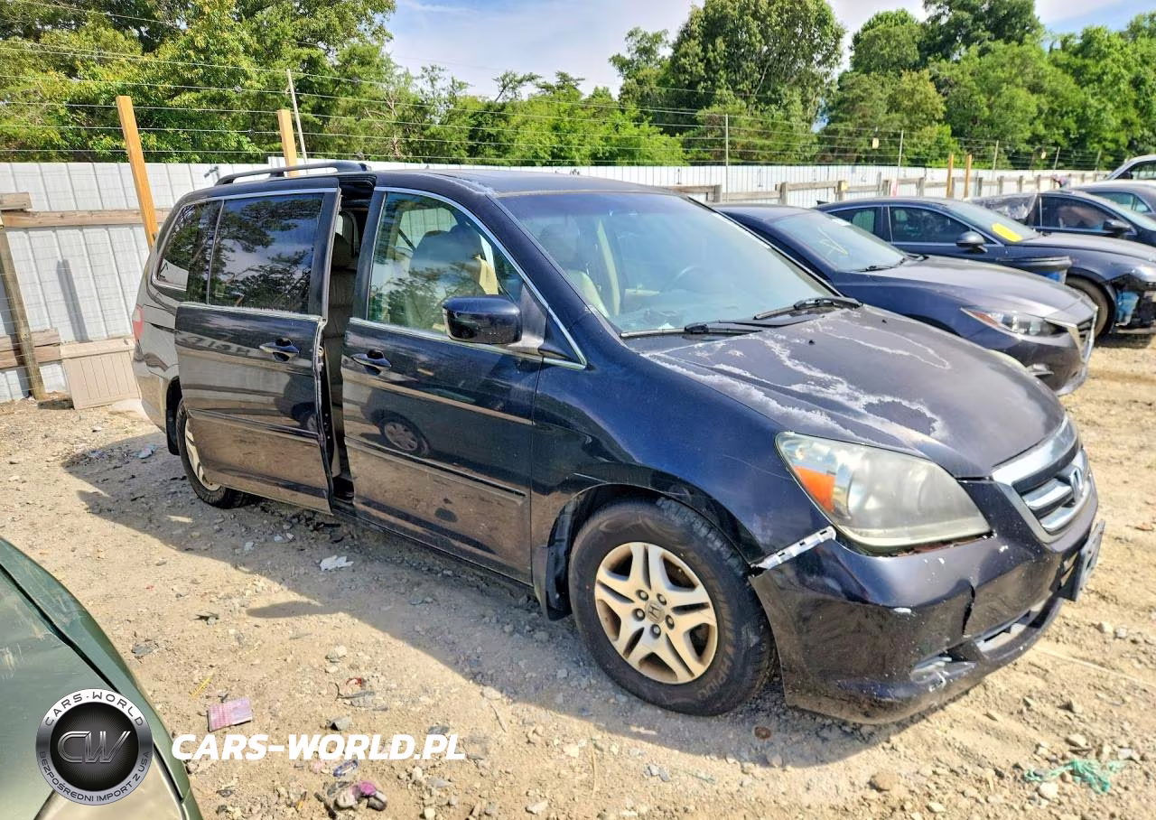 2017 Honda Odyssey VIN:5FNRL38777B105051 - 4