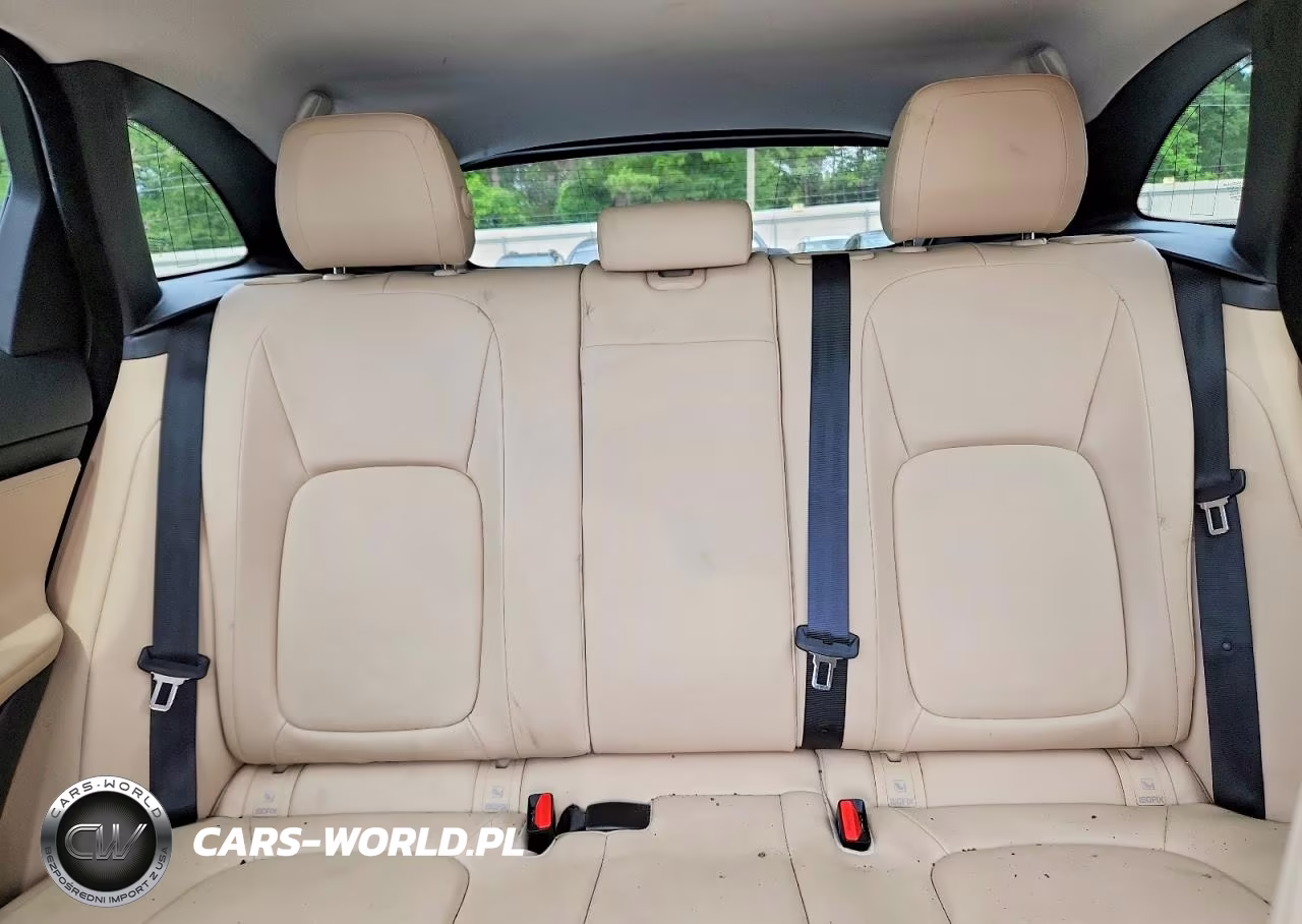 2017 Jaguar F-Pace VIN:SADCS2BV8HA054748 - 10