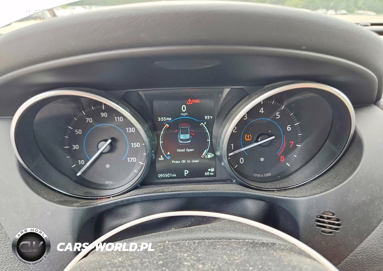 2017 Jaguar F-Pace VIN:SADCS2BV8HA054748 - 9