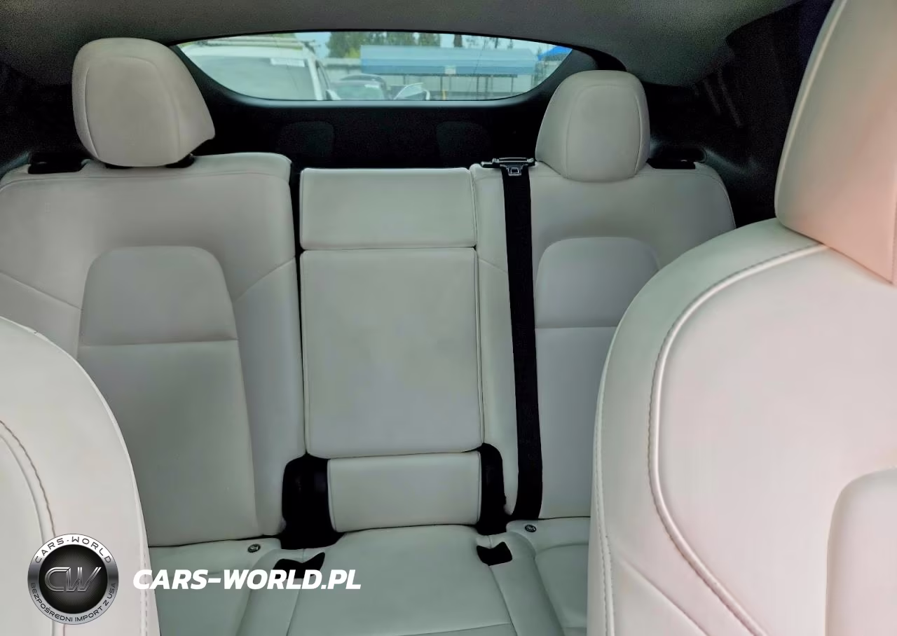 2021 Tesla Model Y VIN:5YJYGDEF2MF251709 - 10