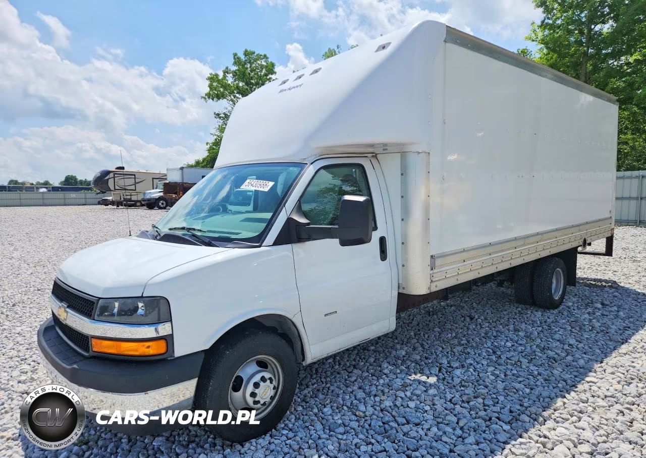 2023 Chevrolet Express Delivery Truck – zdjęcie 1 z 12