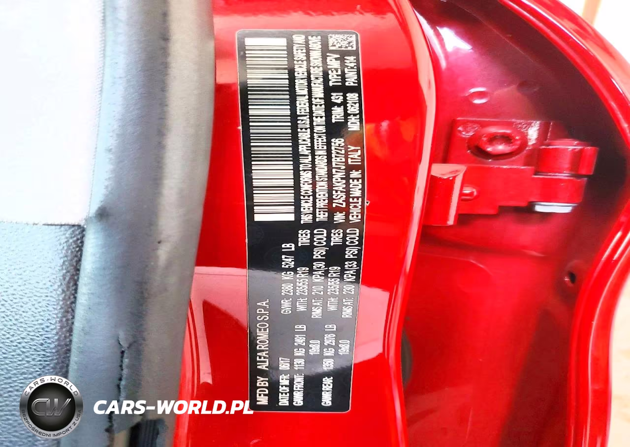 2018 Alfa Romeo Stelvio Sport VIN:ZASFAKPN7J7B72756 - 14