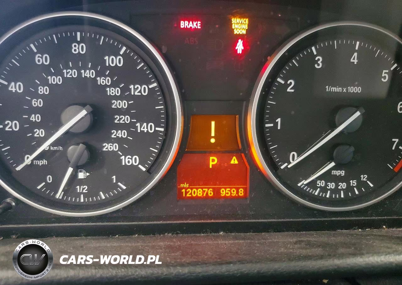 2015 BMW X1 xDrive28I VIN:WBAVL1C5XFVY31105 - 9