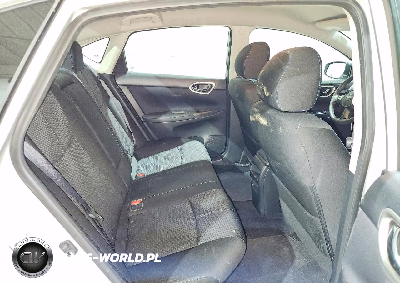 2017 Nissan Sentra Sr VIN:3N1AB7AP8HY397030 - 10
