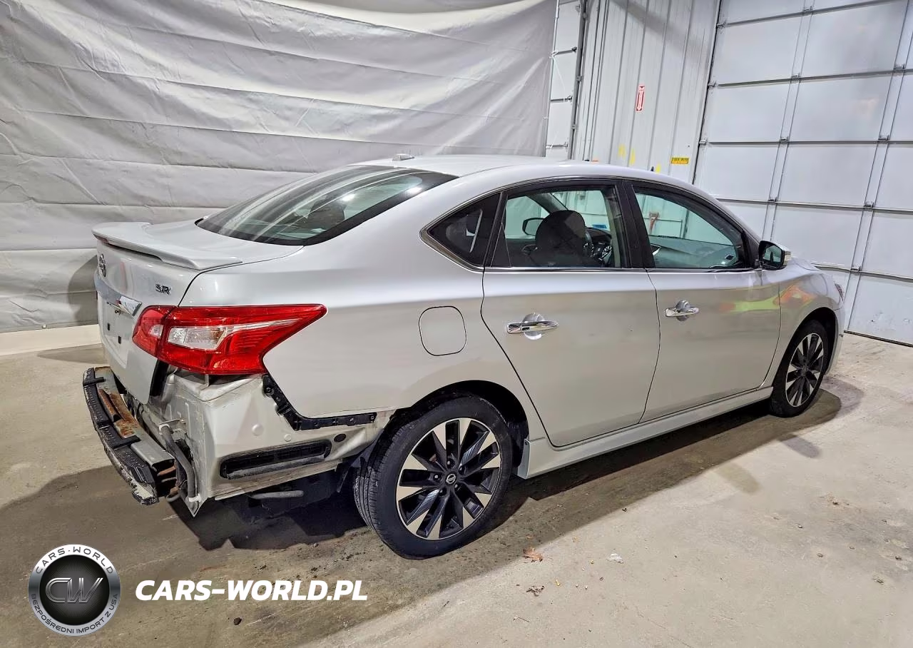 2017 Nissan Sentra Sr VIN:3N1AB7AP8HY397030 - 3