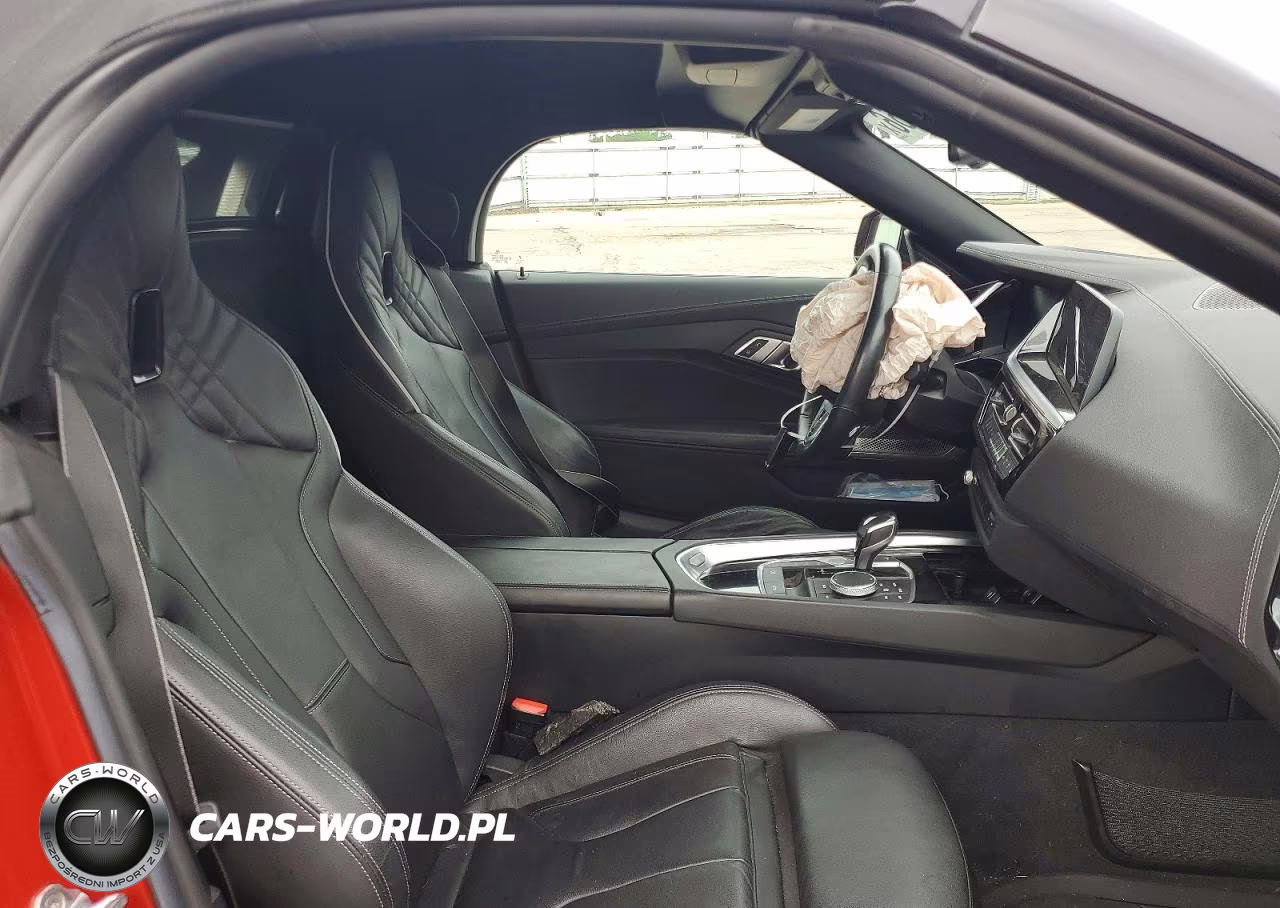 2020 BMW Z4 M40I VIN:WBAHF9C05LWW43461 - 10