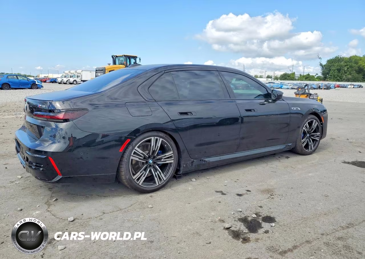 2024 BMW I7 M70 VIN:WBY83EH08RCR26734 - 3