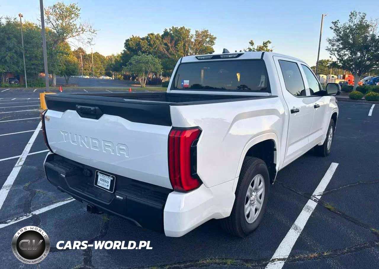 2025 Toyota Tundra Crewmax Sr VIN:5TFKB5AB9SX047960 - 4
