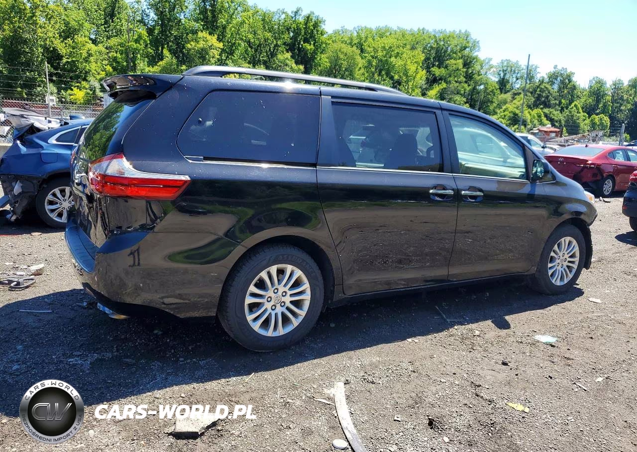 2015 Toyota Sienna Xle 8-Passenger VIN:5TDYK3DC2FS634029 - 3