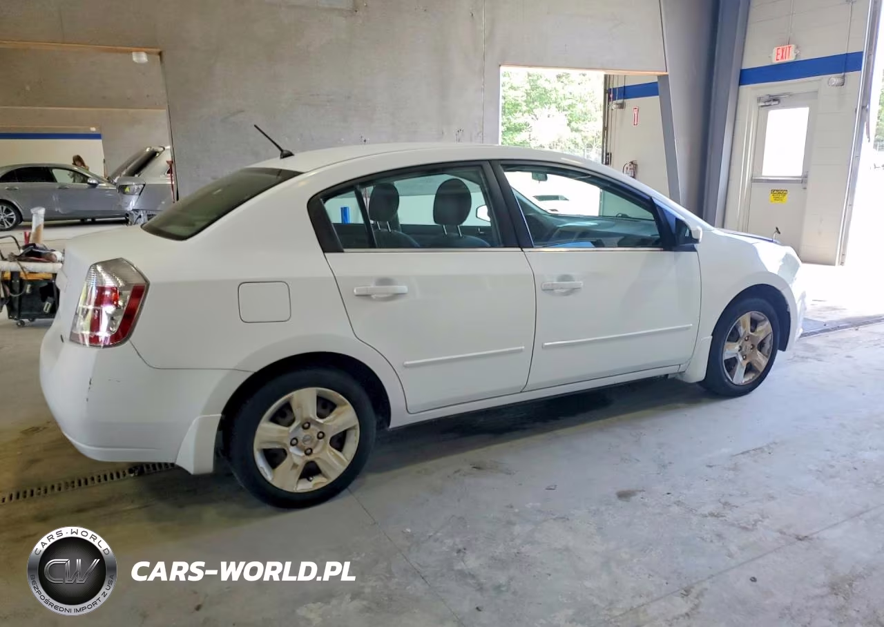 2008 Nissan Sentra 2.0 VIN:3N1AB61E48L674696 - 3