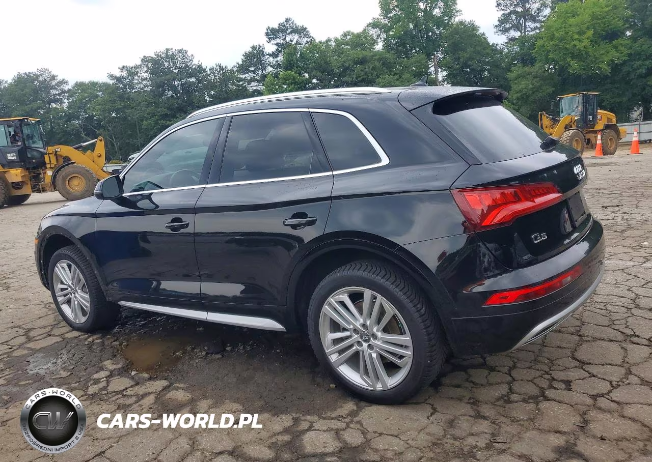 2018 Audi Q5 Prestige VIN:WA1CNAFY4J2219965 - 2