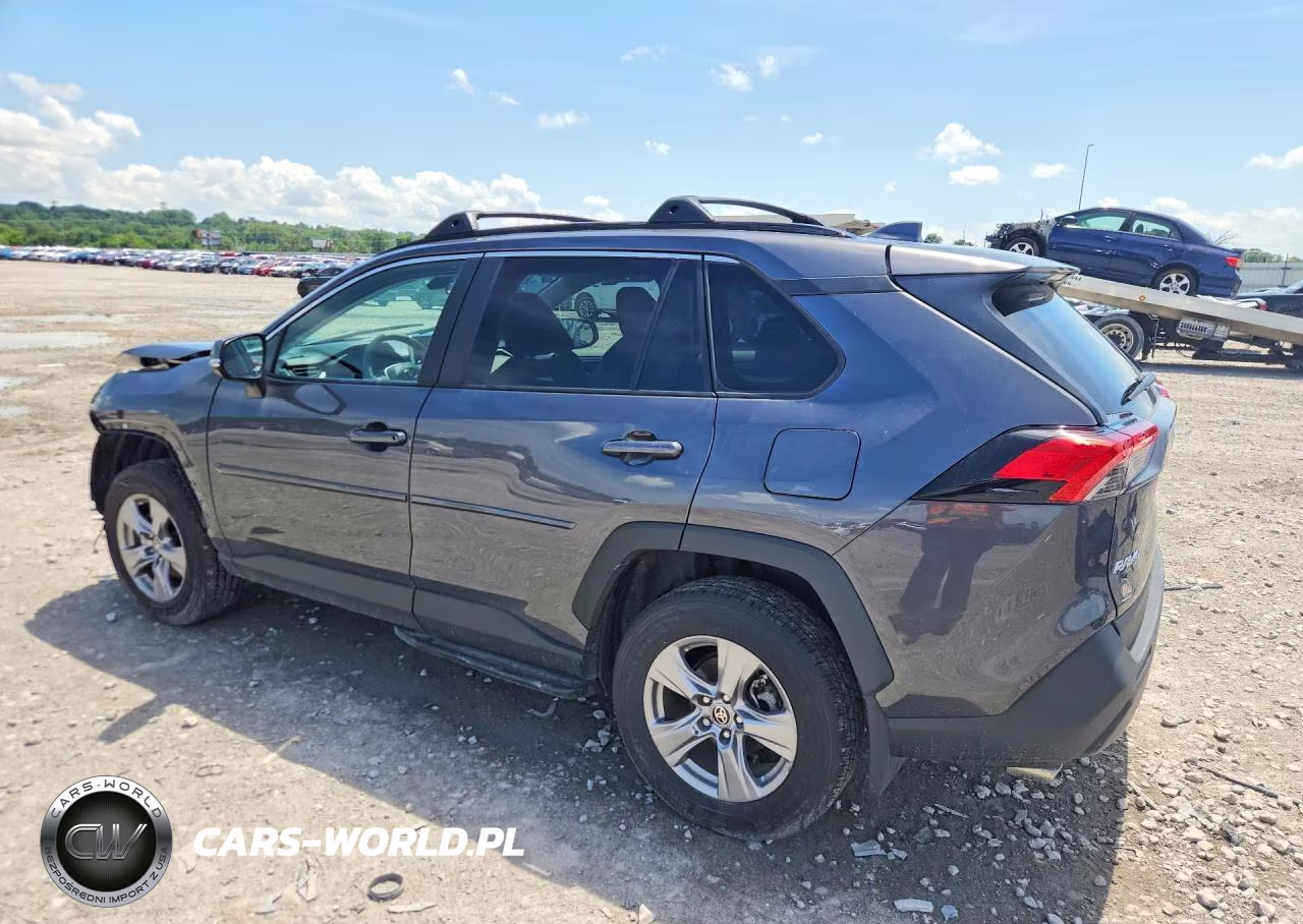 2025 Toyota Rav4 Xle VIN:2T3P1RFV8SW572645 - 2