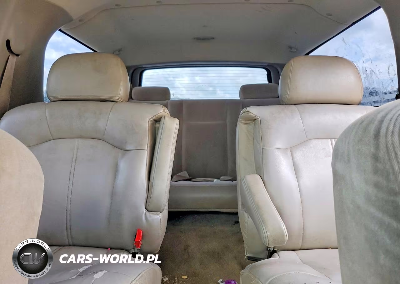 2005 Chevrolet Suburban K1500 VIN:1GNFK16Z85R228287 - 10