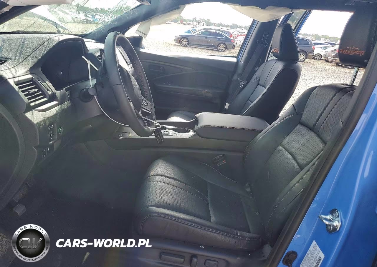 2025 Honda Passport VIN:5FNYF8H63SB016741 - 7