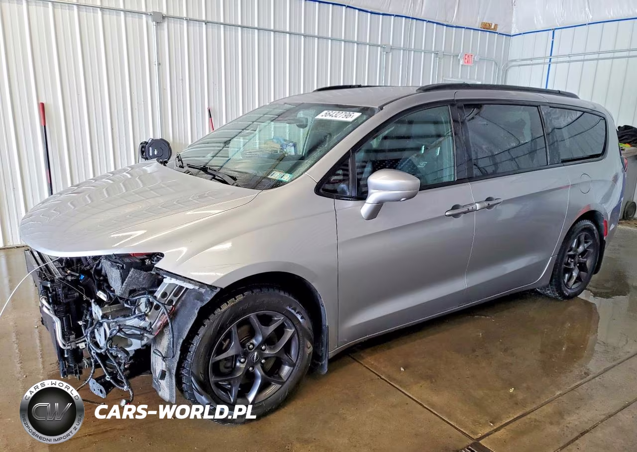 2019 Chrysler Pacifica Touring L