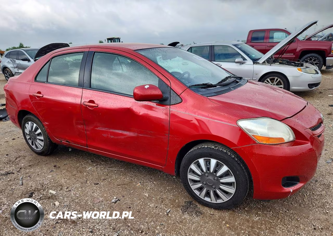 2007 Toyota Yaris Base VIN:JTDBT923371040136 - 4