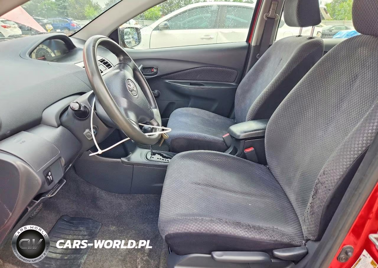 2007 Toyota Yaris Base VIN:JTDBT923371040136 - 7